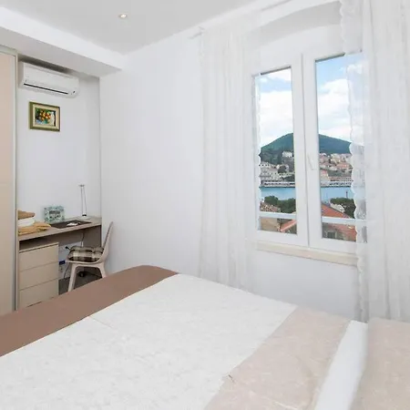 Διαμέρισμα Miamar With Port Sea View Ντουμπρόβνικ